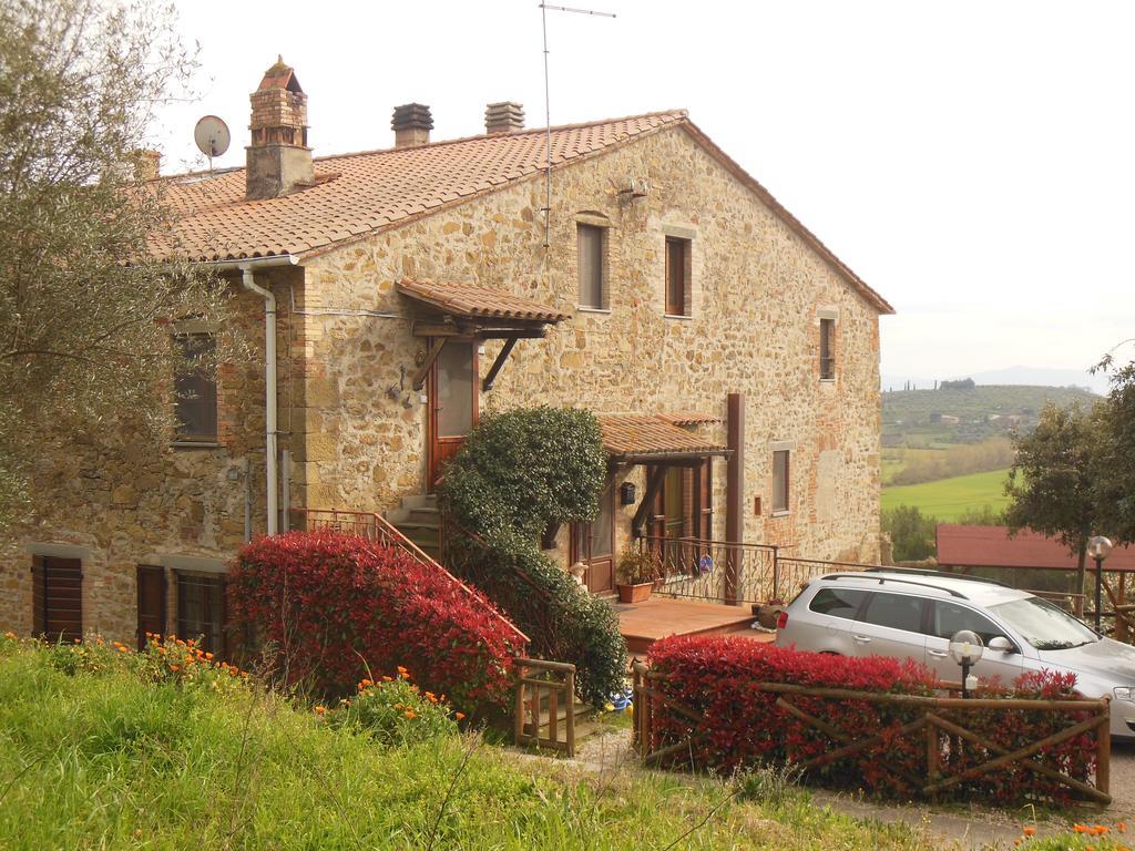 Tra Lago E Collina Passignano sul Trasimeno Bagian luar foto