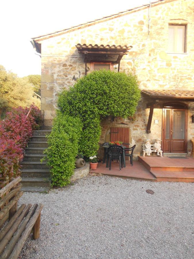 Tra Lago E Collina Passignano sul Trasimeno Bagian luar foto